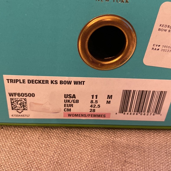 Kate Spade Triple Decker w Bow - Picture 6 of 8